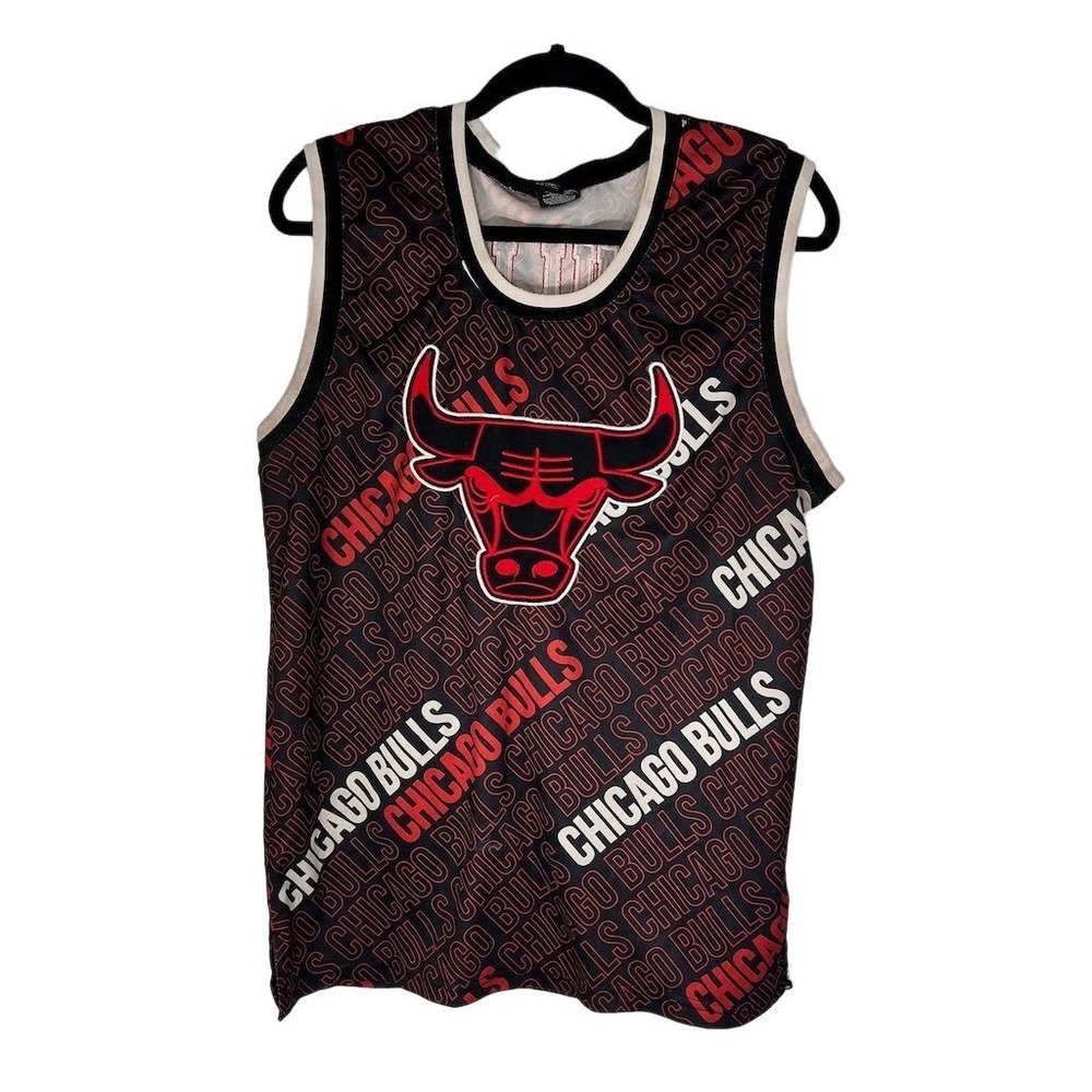 NBA Chicago Bulls Men's L Red All Over Print Jersey Bull Patch Logo